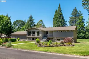14656 SE Charjan St, Clackamas, OR 97015 - Photo 4