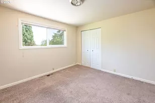 1760 Graham Dr, Eugene, OR 97405 - Photo 24