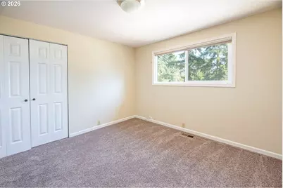 1760 Graham Dr, Eugene, OR 97405 - Photo 22