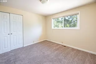1760 Graham Dr, Eugene, OR 97405 - Photo 22