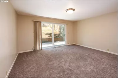 1760 Graham Dr, Eugene, OR 97405 - Photo 20