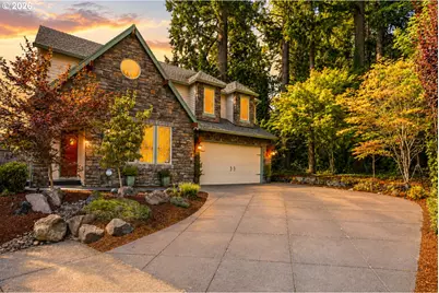 13405 SW Deergrove Ln, Portland, OR 97224 - Photo 2