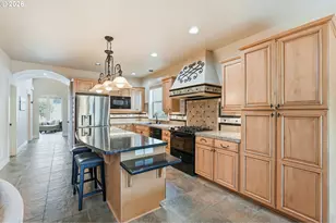 13405 SW Deergrove Ln, Portland, OR 97224 - Photo 8