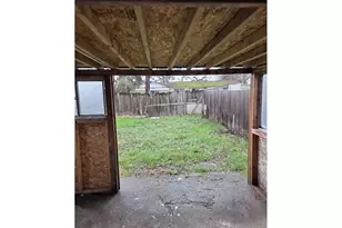 4744 Ravine Ct NE, Salem, OR 97305 - Photo 12