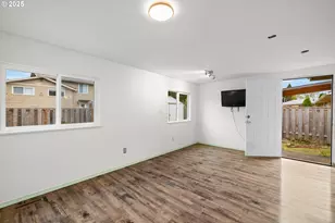 17705 NE Multnomah Dr, Portland, OR 97230 - Photo 20