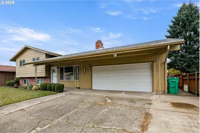 17705 NE Multnomah Dr, Portland, OR 97230 - Photo 2