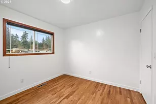 17705 NE Multnomah Dr, Portland, OR 97230 - Photo 22
