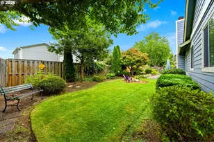 1961 NE Coburn Dr, McMinnville, OR 97128 - Photo 30