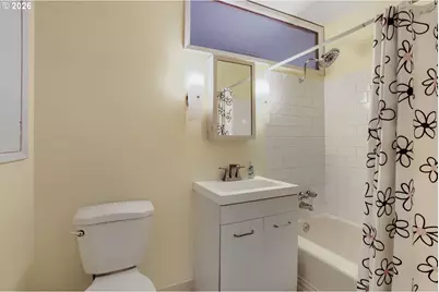 6425 SW Radcliffe St, Portland, OR 97219 - Photo 20