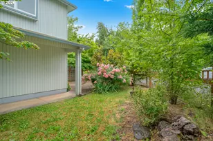 4017 Dillard Rd, Eugene, OR 97405 - Photo 30