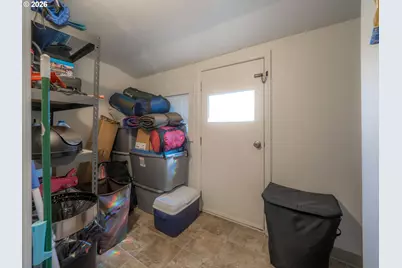 144 S Park St, Carlton, OR 97111 - Photo 18