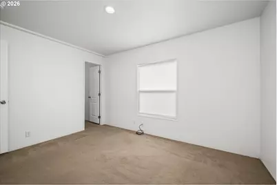 975 N 16th St, Cottage Grove, OR 97424 - Photo 18