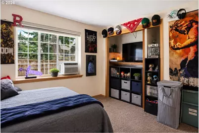 529 S Maple St, Canby, OR 97013 - Photo 12