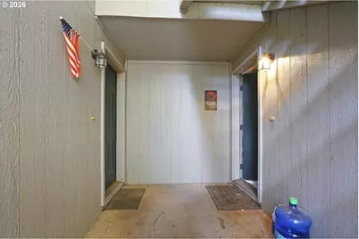 529 S Maple St, Canby, OR 97013 - Photo 4