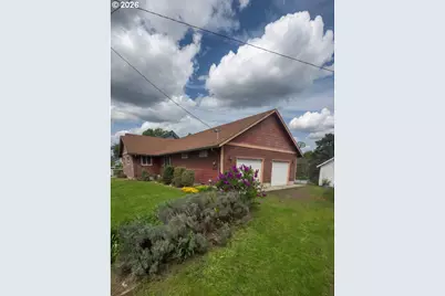 243 SE Harney St, Sheridan, OR 97378 - Photo 2