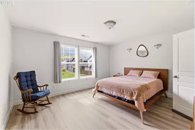 1213 Island Way, North Bonneville, WA 98639 - Photo 4