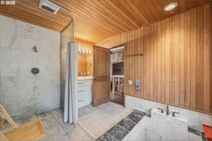 28 Monticello Dr, Lake Oswego, OR 97035 - Photo 42