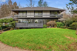 28 Monticello Dr, Lake Oswego, OR 97035 - Photo 1