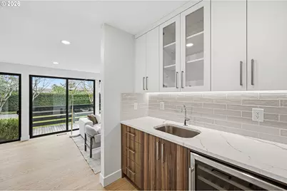 28 Monticello Dr, Lake Oswego, OR 97035 - Photo 22