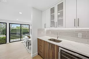 28 Monticello Dr, Lake Oswego, OR 97035 - Photo 22