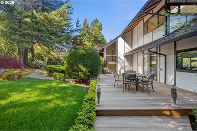 28 Monticello Dr, Lake Oswego, OR 97035 - Photo 48