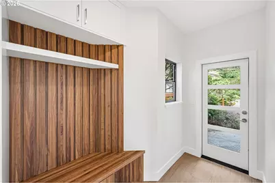 28 Monticello Dr, Lake Oswego, OR 97035 - Photo 44