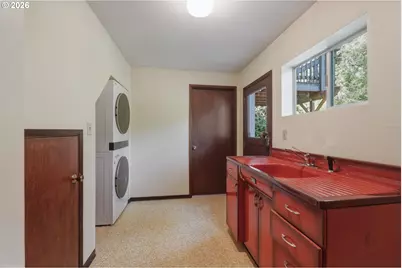19872 White Cloud Cir, West Linn, OR 97068 - Photo 12