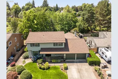 343 NE Hillwood Dr, Hillsboro, OR 97124 - Photo 34