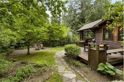 2595 SW 87th Ave, Portland, OR 97225 - Photo 8