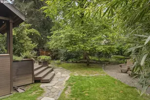 2595 SW 87th Ave, Portland, OR 97225 - Photo 12
