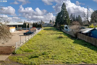 1821 Hawthorne St, Forest Grove, OR 97116 - Photo 12