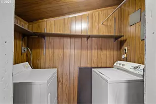 235 W Highland Ave, Hermiston, OR 97838 - Photo 16