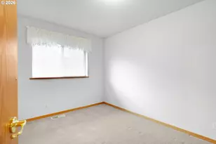 119 Lilly Ct, Sutherlin, OR 97479 - Photo 16