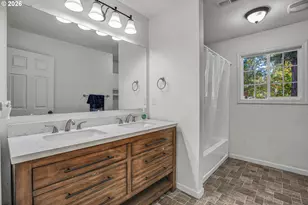 102 NE 156th Ave, Portland, OR 97230 - Photo 22