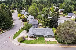 1450 Killarney Dr, West Linn, OR 97068 - Photo 46