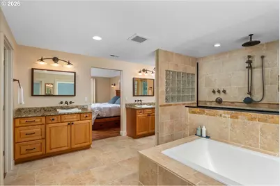 1450 Killarney Dr, West Linn, OR 97068 - Photo 26