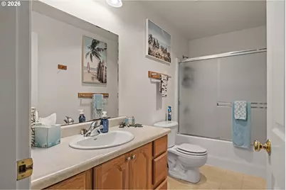 625 Clay St, Coos Bay, OR 97420 - Photo 12