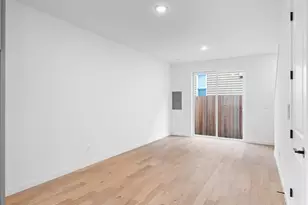 2232 SE Ankeny St, Portland, OR 97214 - Photo 6