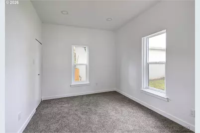 203 SE Roake Ave, Castle Rock, WA 98611 - Photo 12