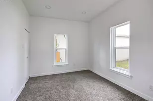 203 SE Roake Ave, Castle Rock, WA 98611 - Photo 12
