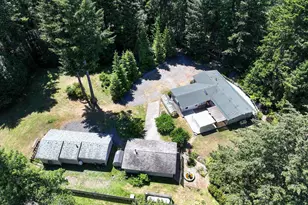 97241 Homestead Way, Gold Beach, OR 97444 - Photo 2