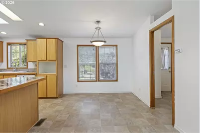 475 3rd St, Elkton, OR 97436 - Photo 8