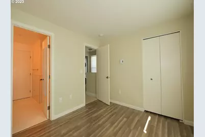 6720 N Pittsburg Ave, Portland, OR 97203 - Photo 12