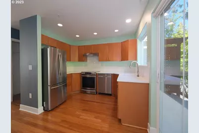 6720 N Pittsburg Ave, Portland, OR 97203 - Photo 4