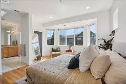 2374 NW Raleigh St, Portland, OR 97210 - Photo 28