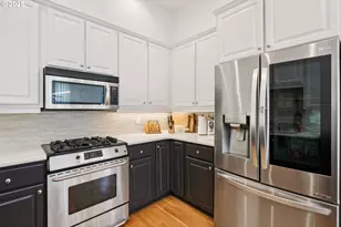 2374 NW Raleigh St, Portland, OR 97210 - Photo 24