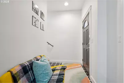 2374 NW Raleigh St, Portland, OR 97210 - Photo 4