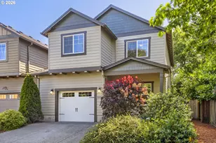 2219 SE Trolley Line Ln, Milwaukie, OR 97267 - Photo 2