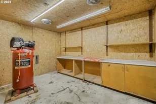 31514 S Bear Meadow Ct, Molalla, OR 97038 - Photo 42