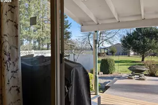 31514 S Bear Meadow Ct, Molalla, OR 97038 - Photo 16